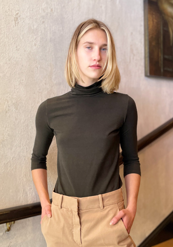 3/4 Sleeve Turtleneck - Dark Green